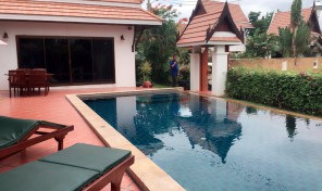 Pool Thai Villa