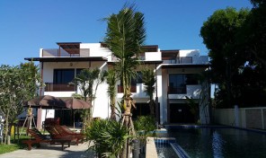 OASIS garden Villa 2 bedrooms with pool on beach Road, Rayong