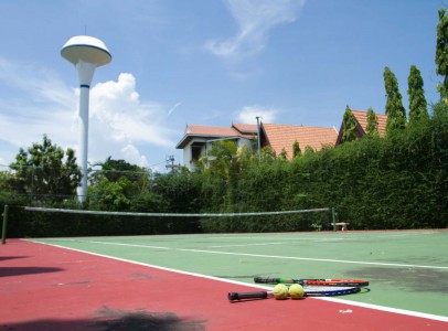 Tennis court