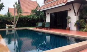 New Oriental Pool Villa for sale on the beach road- VIP Chain Resort Rayong
