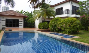 Buy villa 4 bedroom with private pool in VIP Chain Resort, Rayong, Mae Rumphueng